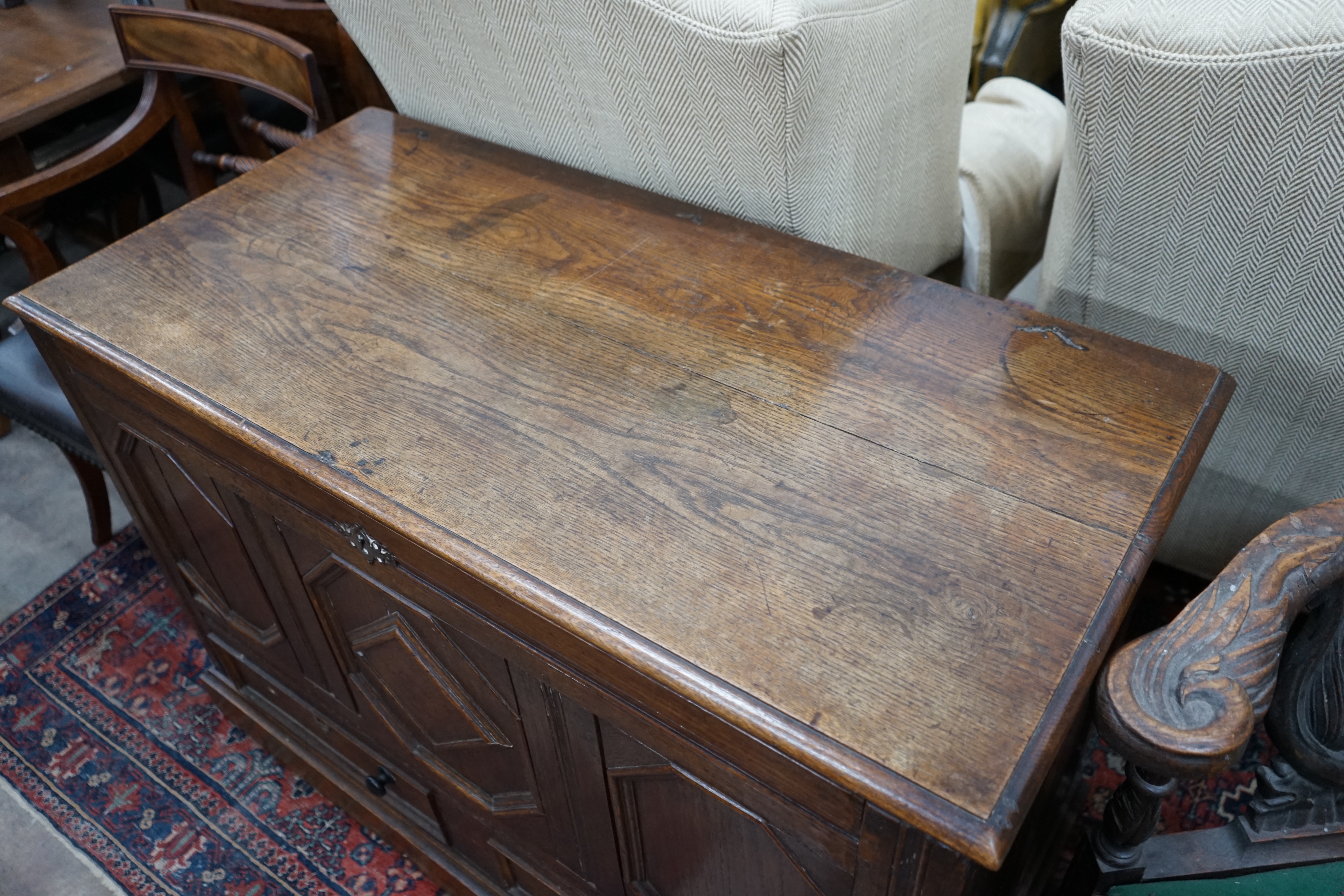 An 18th century oak mule chest, width 119cm depth 56cm height 81cm